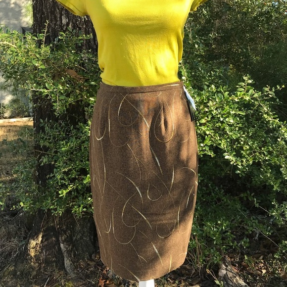 Donna Rae NY Brown Skirt Size 4P NWT - Picture 3 of 7